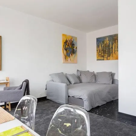 Appartement De Charme Avec Terrasse Vue Tour Eiffel *
