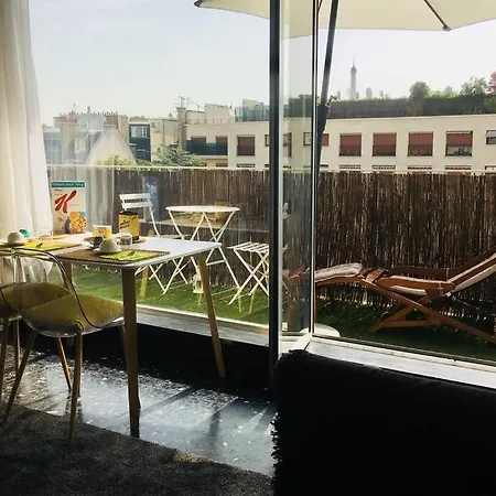 Appartement De Charme Avec Terrasse Vue Tour Eiffel Paris