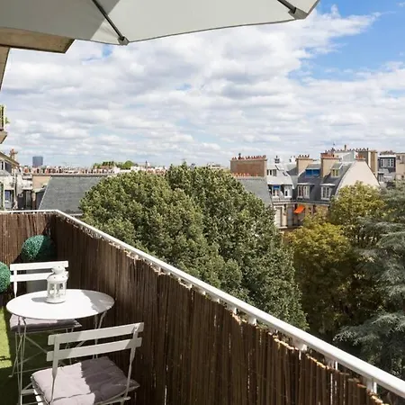 De Charme Avec Terrasse Vue Tour Eiffel Appartement Paris