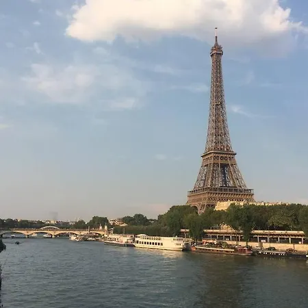De Charme Avec Terrasse Vue Tour Eiffel Paris